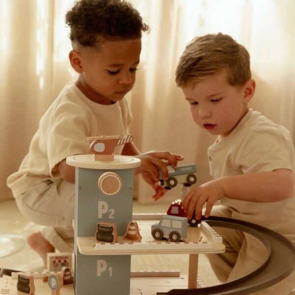 Garage multipiano in legno