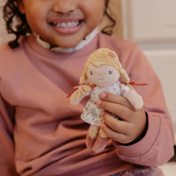 Bambola morbida Julia 10cm