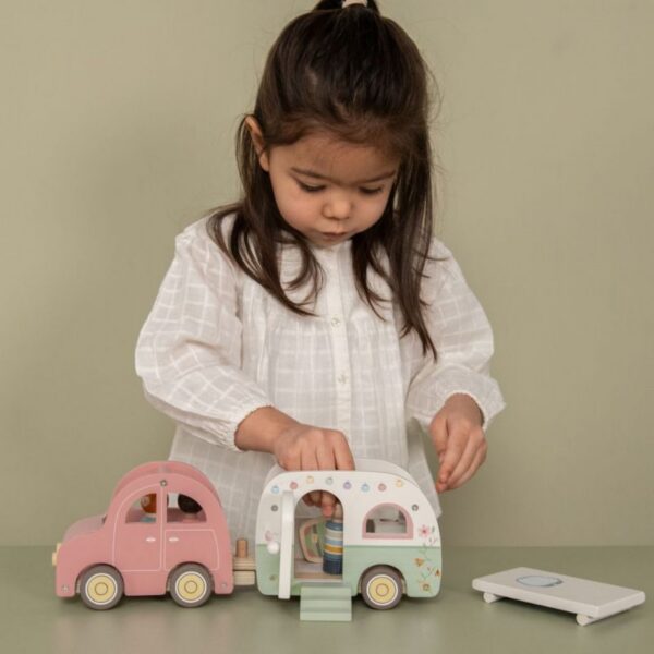 Wooden Toy Car with caravan FSC