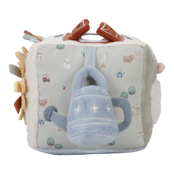 Soft activity cube Little Farm