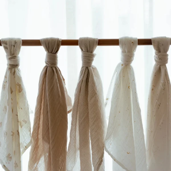 Swaddle 120 x 120 muslin Beige