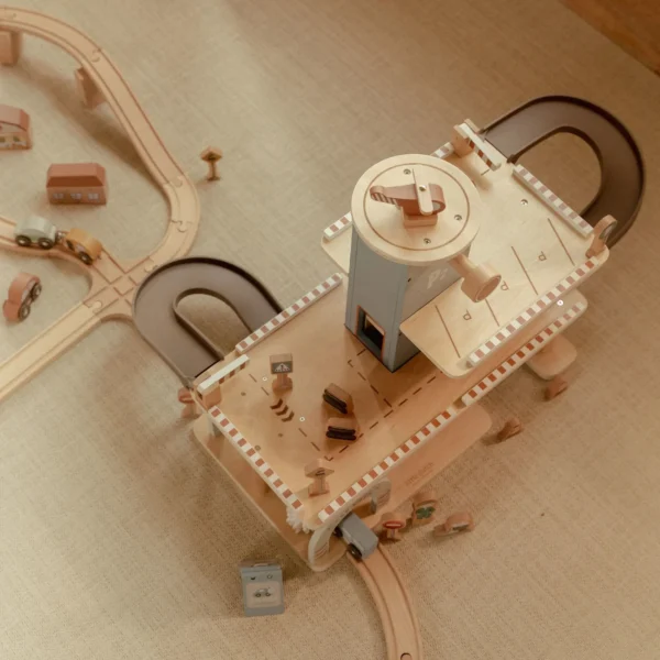 Garage multipiano in legno